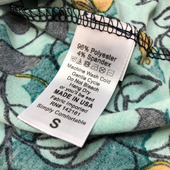 Lularoe Green Floral Short Sleeve Classic Tee - Picture 4 of 8